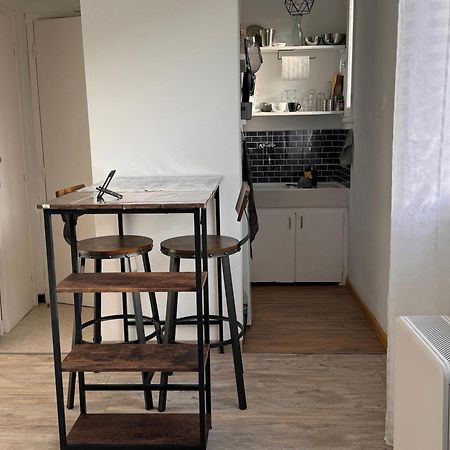 Studio Rennes Les Bains Au Pied Des Thermes 외부 사진